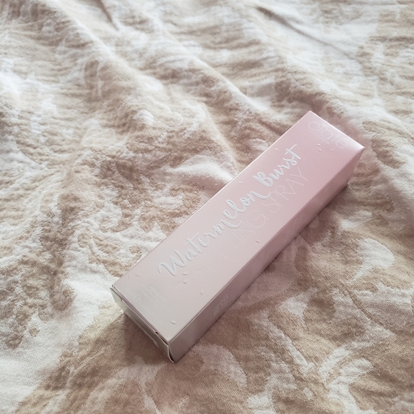 Ciate Setting Spray - Picture 2 of 6